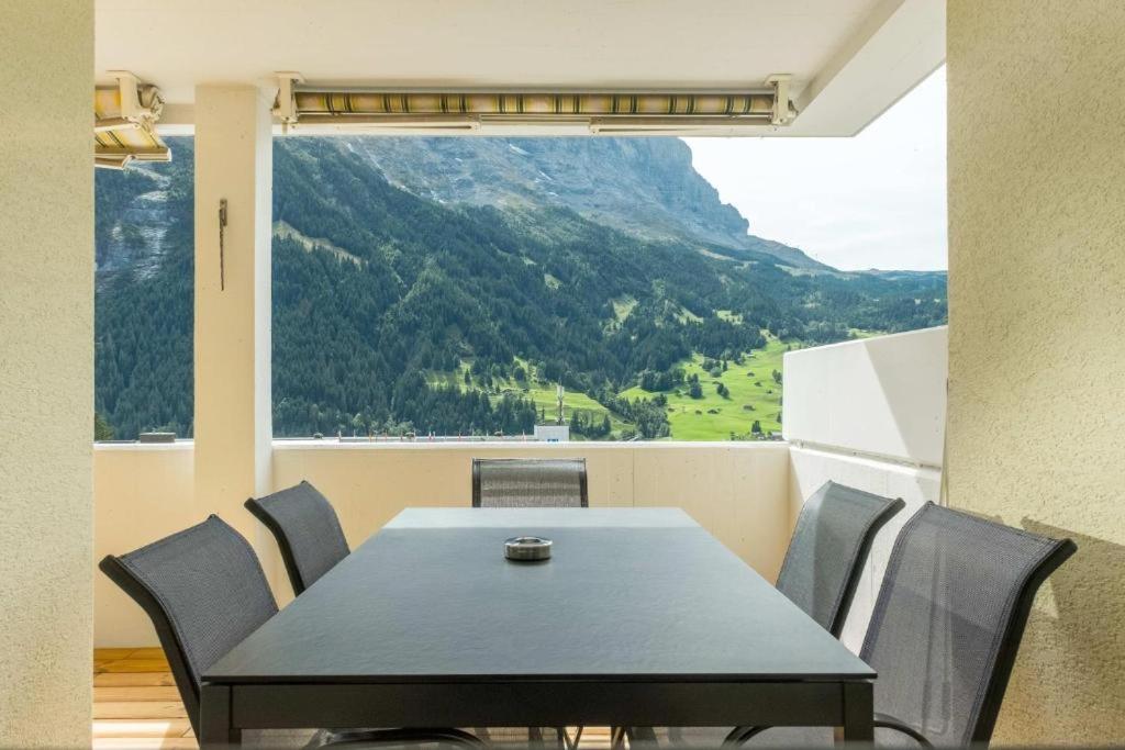Апартаменты Eiger Panoramica - Aare Jungfrau Ag Гриндельвальд Экстерьер фото